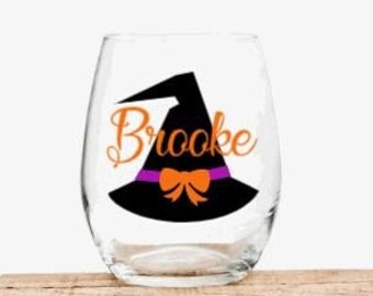 Halloween Wine Glass Personalized, Personalized Halloween Witch Wine Glass with Name, Halloween Party Cups, Party Favors for Halloween
