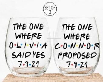 Personalized Engagement Wine Glasses, Engagement Gift for Couple, Engagement Gifts Personalized, Just Engaged Gift, Friends Glass