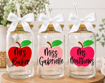 Teacher Glass Coffee Cup, Teacher Gifts Personalized, Teacher Appreciation Gift, Daisy Iced Coffee Glass, Iced Coffee Cup Personalized