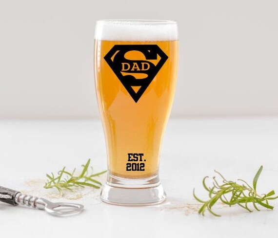 Super Dad Beer Glass with Established Date, Super Hero Dad Pilsner, Father's Day Beer Mug, Father's Day Gifts, Gifts for Dad, Dad gift
