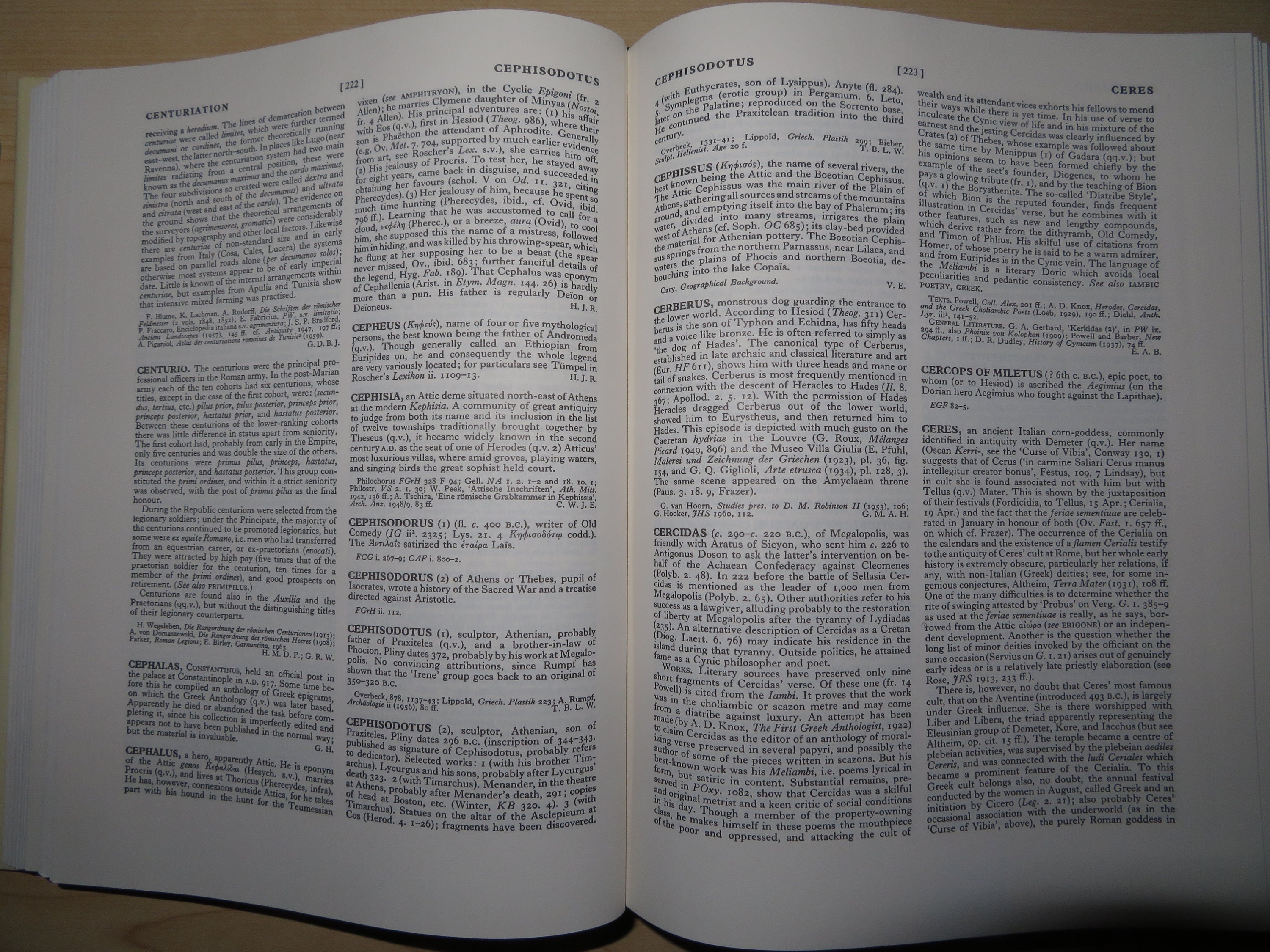 Oxford Classical Dictionary Second Edition Edited by N. G. Etsy UK