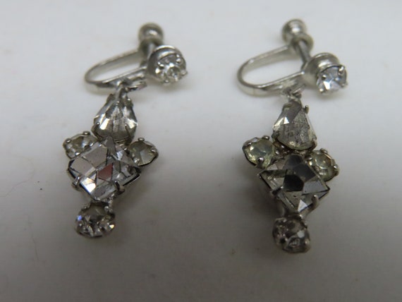 Vintage Rhinestone Necklace and Earrings Set - image 2