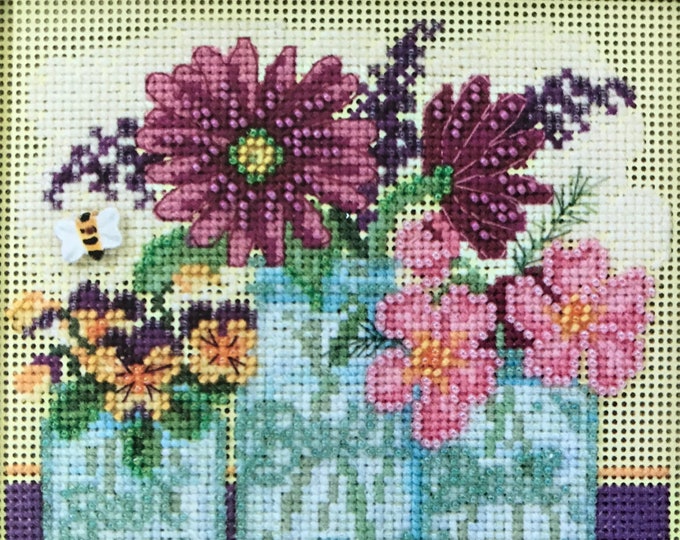 MILL HILL cut Flowers Beaded Cross Stitch Kit by Mill Hillfloral Cross