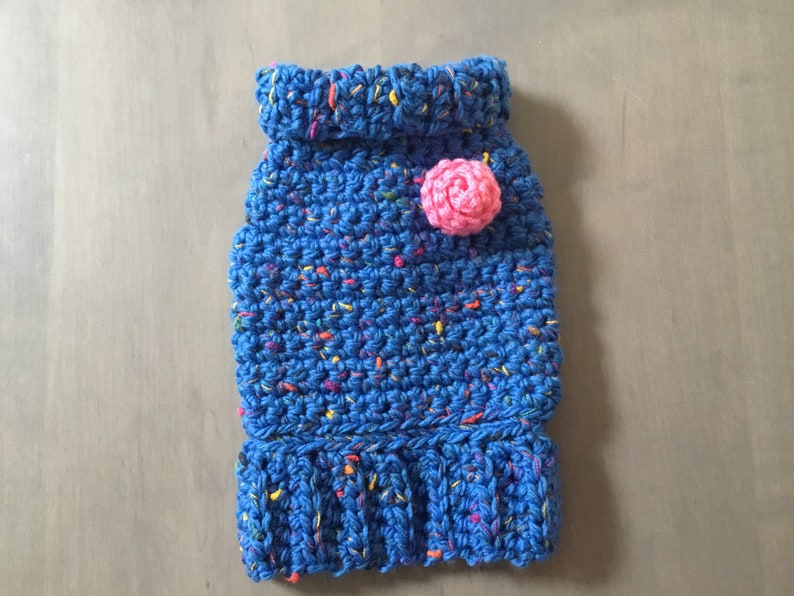 Tiny teacup dog/puppy sweater blue or pink for dogs 2-3 pounds. Blue