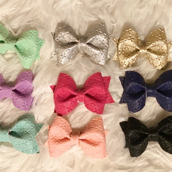 Faux bow small bows for baby, toddler or for piggie bow. Baby headband, Toddler clip