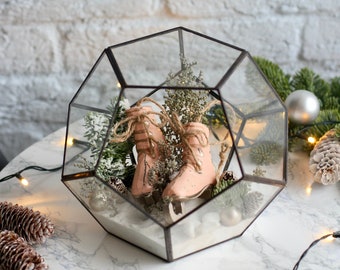 Get Festive with our Christmas DIY Home Decor Kit - Create Holiday Magic.  Suitable for children