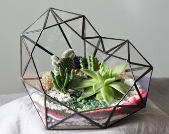 Terrario geometrico in vetro – Fioriera da interno realizzata a mano, disponibile con finitura in rame.