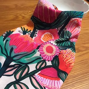 Asciugamano da cucina australiano, stampa di fiori di protea, asciugamano da cucina di design, regali australiani, souvenir australiani di Kirsten Katz, decorazioni per la cucina