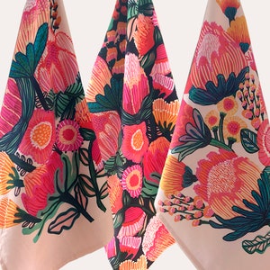 Australian Flowers Tea Towels, Set of 3, Botanical Kitchen Decor