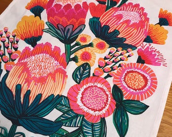 Australian Flowers Tea Towel, Australian Gifts for Her, Botanical Print Cotton Kitchen Tea Towel, Kirsten Katz Designer Tea Towel Souvenir