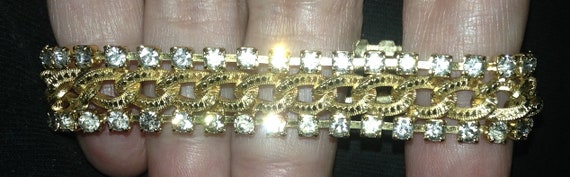 1950s Brushed Gold Tone and Rhinestone Bracelet - image 5