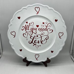 Valentine&#39;s Day Charger Plate