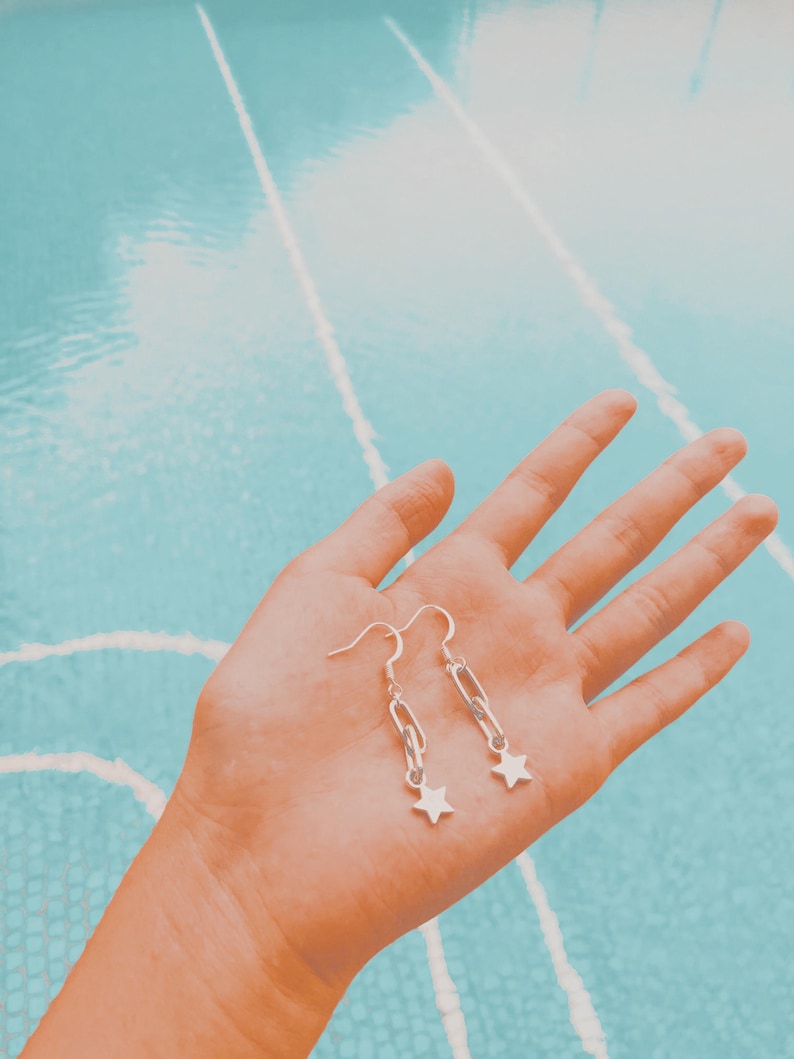 Mini star earrings