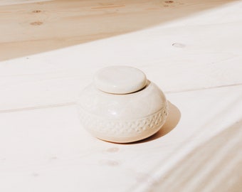 Small Ceramic Bowl with Cover | Spice Pot | Salt Bowl | Jewelry Box | Ceramic Sugar Pot | Pottery Bowl | Ceramics | Handmade Pottery | Bowls