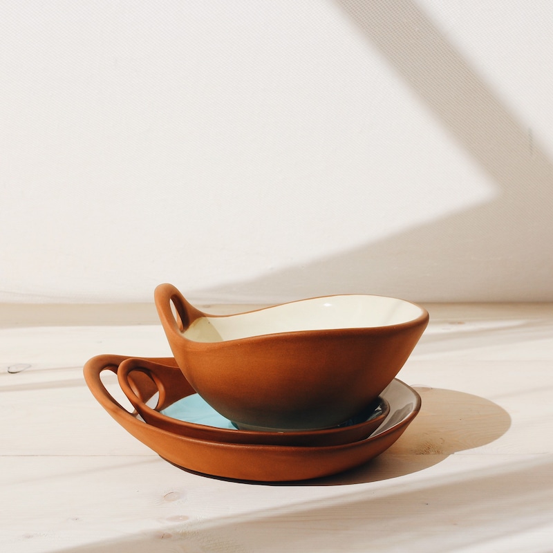 View of Minimalist Ceramic - Etsy