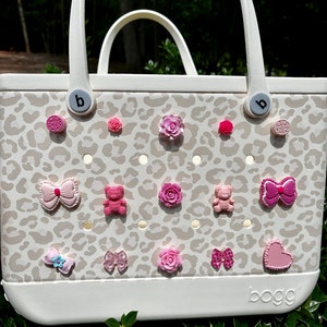 Bogg Bag Charm 65+ Pink CHARMS Right HERE Girly Flowers Bears HK Smiley Pink Aesthetic Coquette Trendy Bows Bogg Beach Bag Pop In Bit