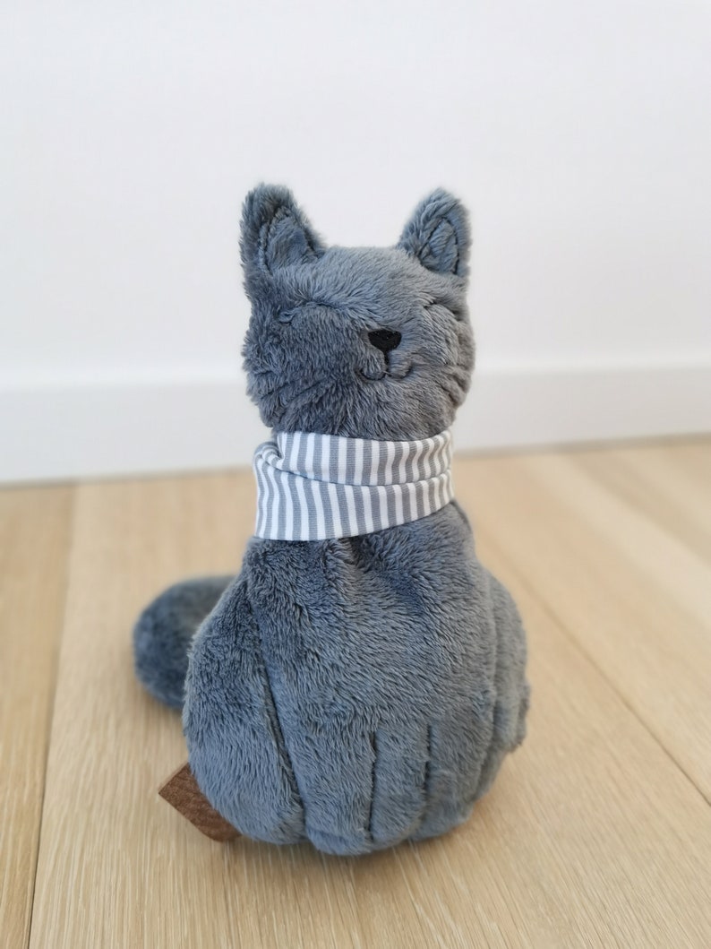 Gr.M ITH kitten Carlotta 18 x 30 cm embroidery file stuffed animal pes vp3 jef hus dst exp Cat Mieze Miau CinCiDesign 7x12