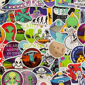 25/50 Vinyl Alien Aufkleber, gestanzte Aufkleber Set, wasserdicht wiederverwendbar, UFO extra terrestrische Green Spaceman Schiff Entführung, Laptop Hülle Collage