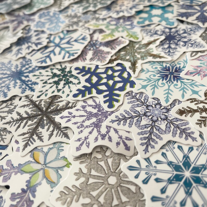 25/50 Vinyl Snowflake Stickers, Die Cut Decal Set, Waterproof Reusable ...