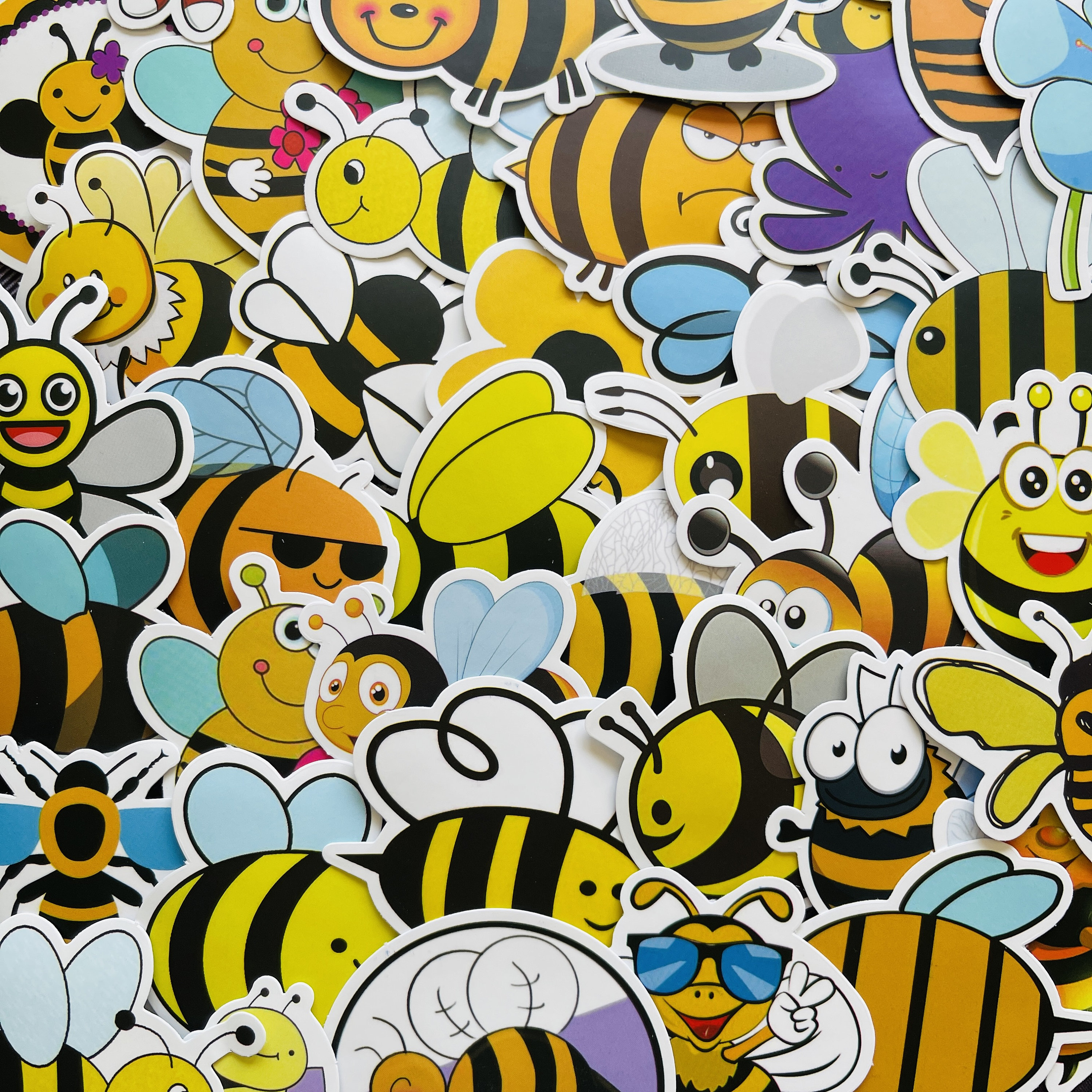 25/50 Vinyl Bumble Bee Stickers, Die Cut Decal Set, Waterproof Reusable ...