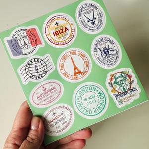 60枚のビニール製パスポートスタンプステッカーシート、防水・再利用可能デカールセット、旅行・休暇・カントリー・シティ・ツーリスト、プランナー・荷物・フォトジャーナル
