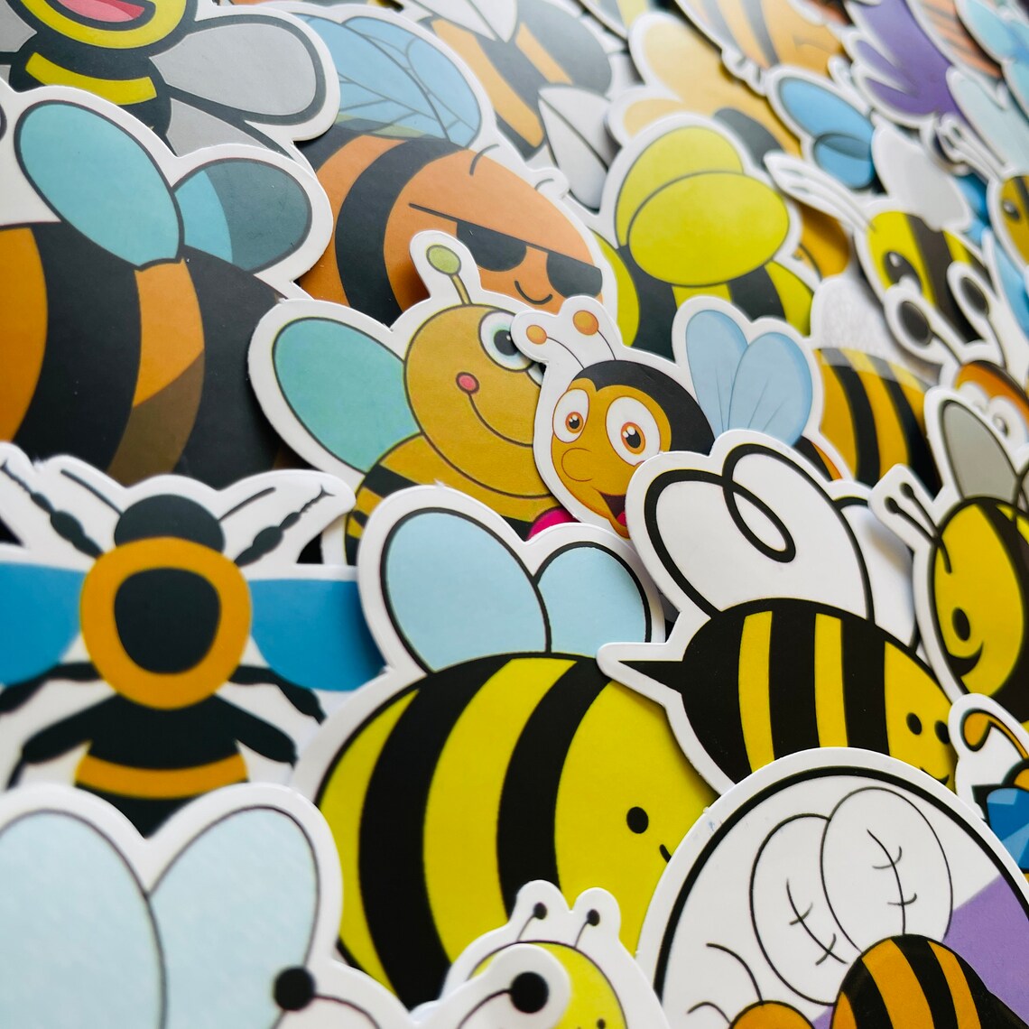 25/50 Vinyl Bumble Bee Stickers Die Cut Decal Set - Etsy
