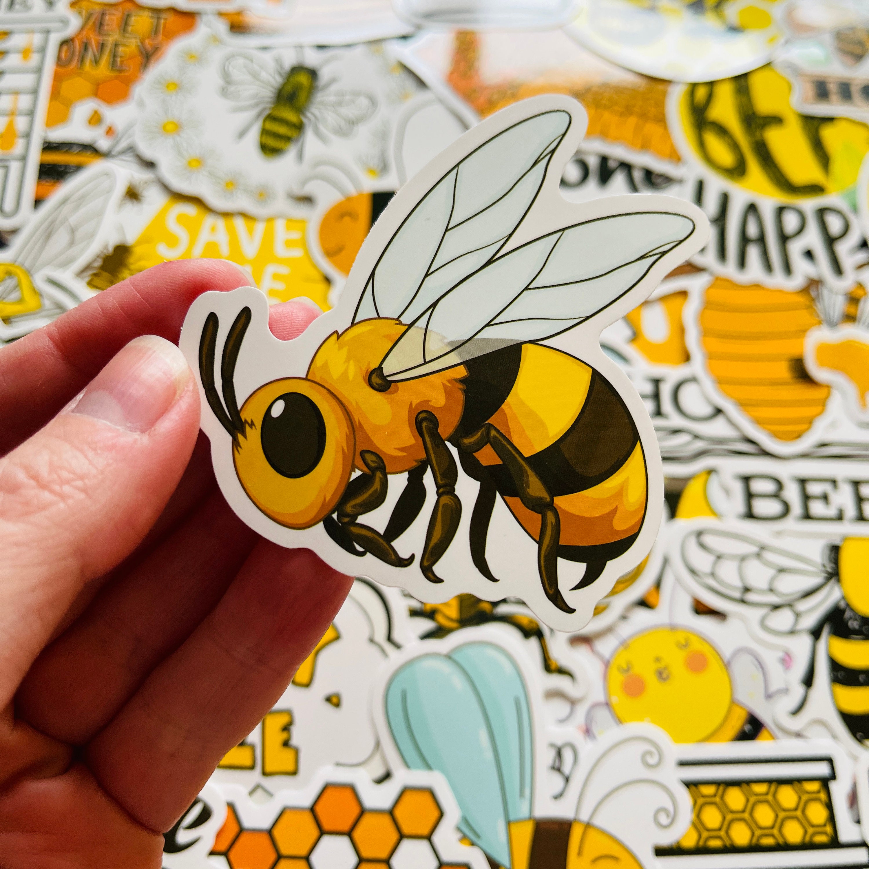 25/50 Vinyl Busy Bee Stickers, Die Cut Decal Set, Waterproof Reusable ...