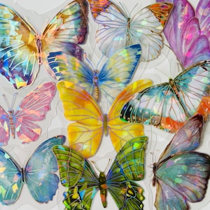 Confezione da 10 adesivi in vinile a forma di farfalla lucida, set riutilizzabile impermeabile, olografico iridescente a specchio trasparente, falena insetto insetto, artigianato di carta di giornale