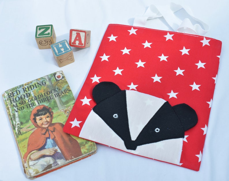 Child/'s Tote Bag Badger design