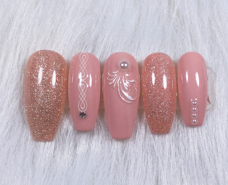 Coffin Soft Pink Flower Fake Nail With Glass Crystal Nail Gems And Rhinestones Set Of 10 Press On Nail False Nail Hand Fans Accessories Valresa Com