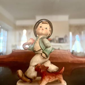 Hummel Goebel - #5 Strolling Along