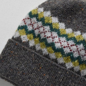 Women&#39;s Hand Knit Hat - Unisex Hat - Men&#39;s Hat - Winter Hat - Beanie - Soft Donegal Merino Tweed Hat - Multicolor Fair Isle Hat - Grey Hat