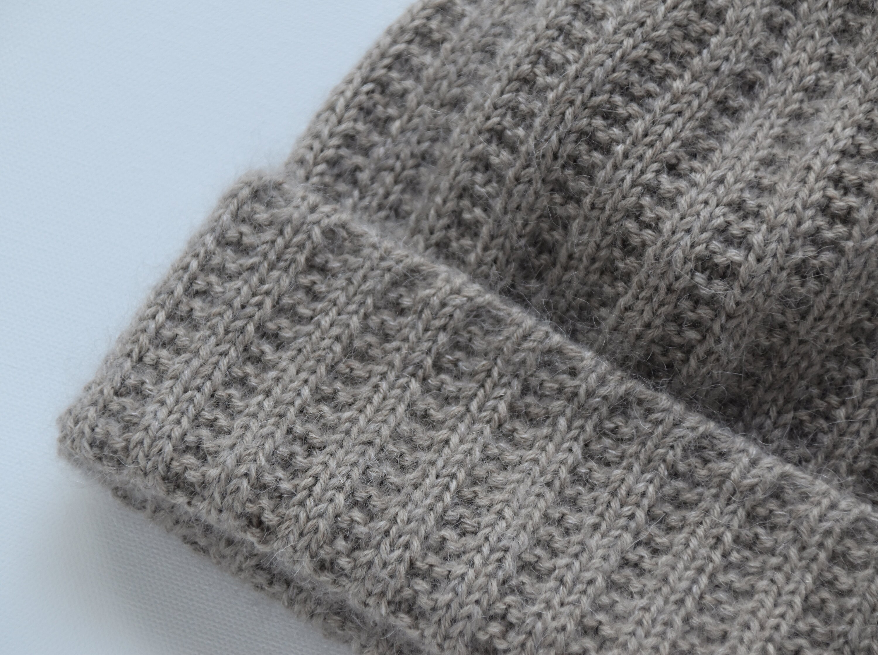 Hand Knit Beige Ribbed Beanie: Unisex Hat (wool, Alpaca, Kid  display picture 1