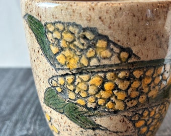 Ceramic Coffee Mug - Corn On The Cob Detail