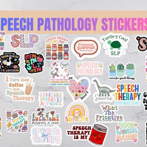 Puede incluir: Una colección de pegatinas de vinilo coloridas con temas de logopedia, que incluyen ilustraciones de perezosos, gansos, cactus, dinosaurios y frascos, con textos como Speech Therapy, SLP y Your Words Matter, dispuestas sobre un fondo blanco.