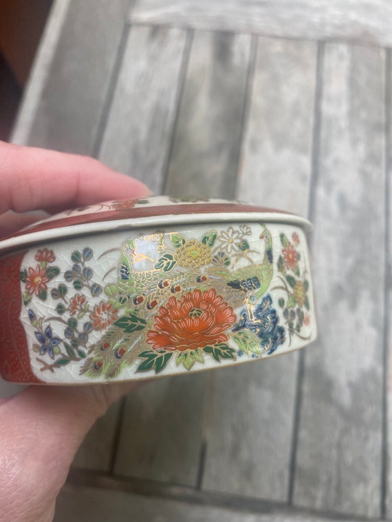 Satsuma Japan Peacock Trinket Box Gem