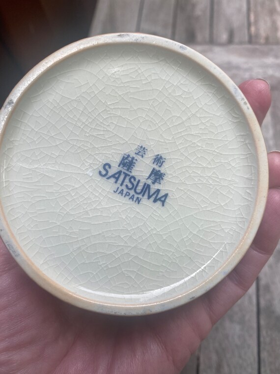 Satsuma Japan Peacock Trinket Box Gem