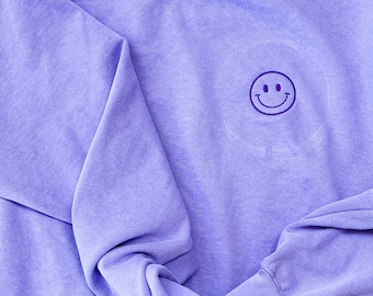 Happy Face Comfort Colors Sweatshirt, Smile Crewneck, Happy Crewneck, Embroidered Sweatshirt, Embroidered Crew, Custom Sweatshirt, Fun