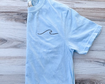 Wave Comfort Colors Tee, Ocean Shirt, Surf Tee, Minimalist T-Shirt, Embroidered Tee, Embroidered Shirt, Surf Shirt, Wave Shirt, Beach Tee