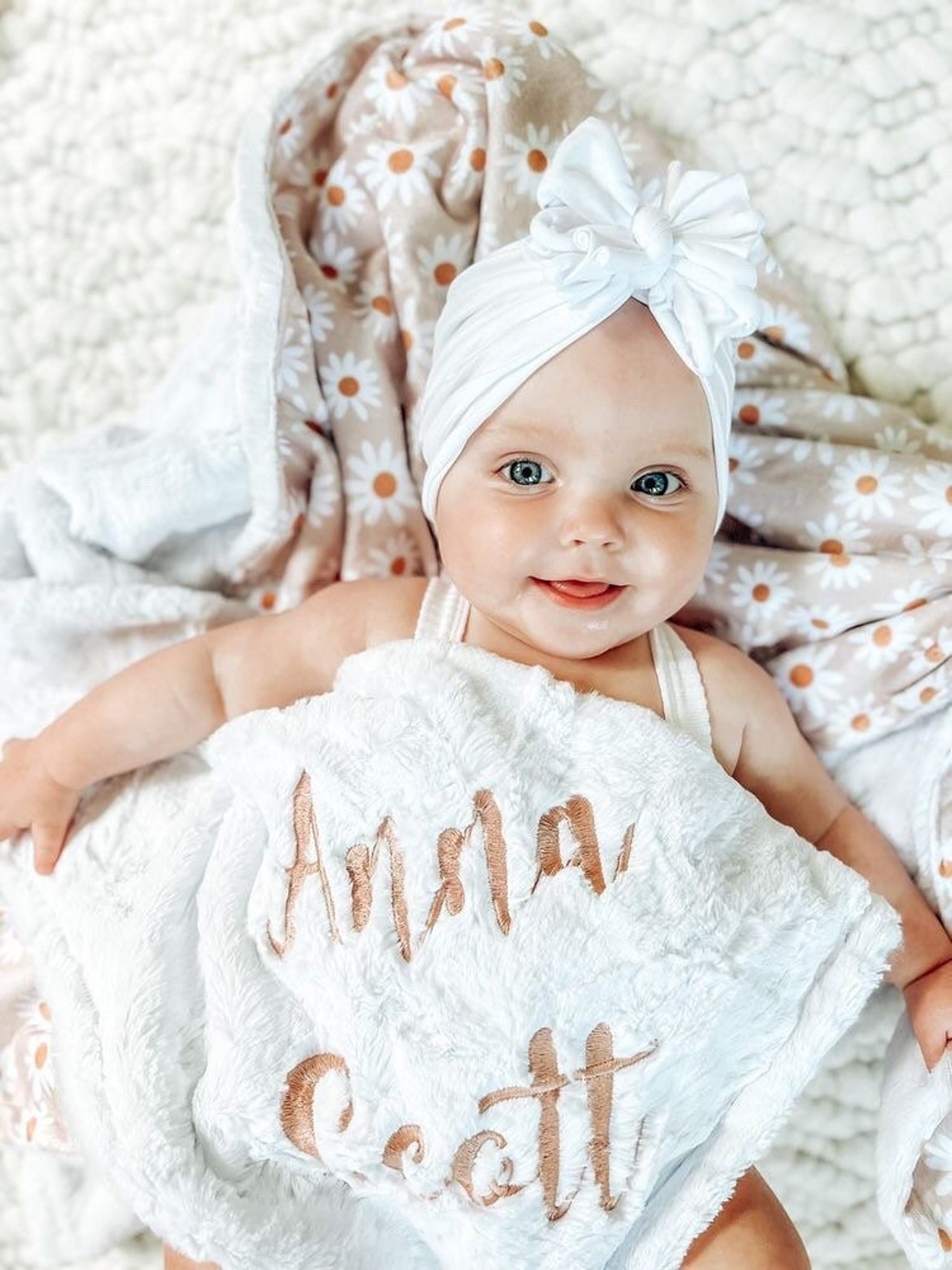 Baby Girl Daisies Blanket Personalized Baby Blanket Flowers Etsy