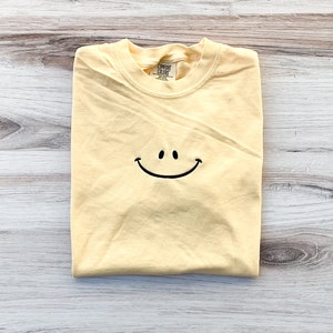 Happy Face Comfort Colors Tee, Smile Shirt, Happy T-Shirt, Embroidered Tee, Embroidered Shirt, Custom Shirt, Retro Happy Face Shirt