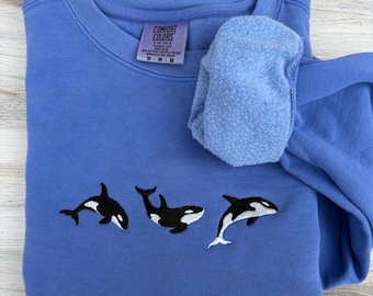 Embroidered Orca Comfort Colors Sweatshirt, Whale Crewneck, Ocean Crewneck, Embroidered Sweatshirt, Embroidered Crew, Ocean Animals Crewneck