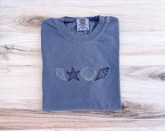 SeaShell Comfort Colors Tee, Beach Shirt, Tropical T-Shirt, Embroidered Tee, Embroidered Shirt, Ocean Shirt, Oversized Shirt, Summer Tee