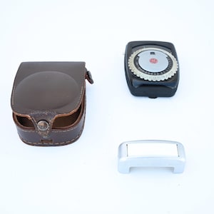 Vintage General Electric PE-1 Exposure Light Meter -Incident Light Attachment - and Case - Fully Functional