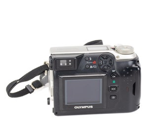 Vintage Olympus Camedia C-2020 Z Digital Camera MP, Original
