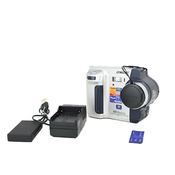 ビンテージ Sony Mavica MVC-FD92 - デジタルカメラ：デュアルメディア 
