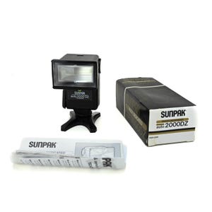 Sunpak Multi Dedicated Thyristor Auto 2000DZ Flash - Fully Functional and Tested - 30 Day Guarantee