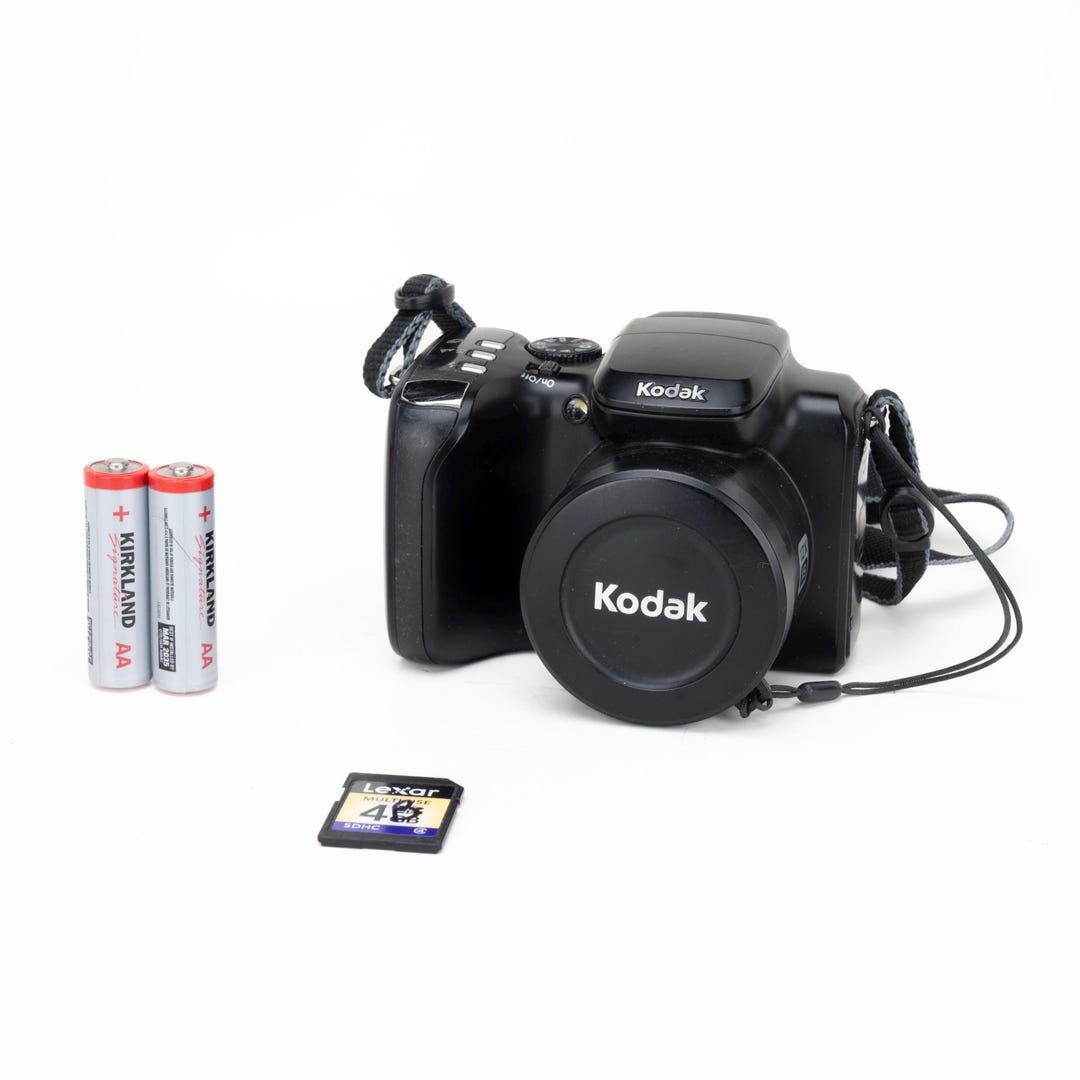 Kodak Easyshare Z712 IS Digital Camera Kit: 7.1 MP, 12x Zoom - Etsy