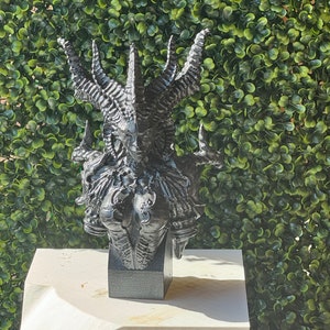 Lilith from Diablo 4 Bust