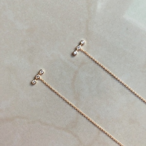 Kolczyki Viti Threader | Kolczyki Threader, Kolczyki Bezel, Kolczyki CZ Threader